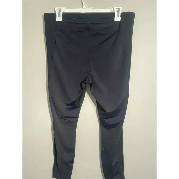 Athleta Black Cropped‎ Leggings with Blue Lined Mesh Inserts - Picture 9 of 12